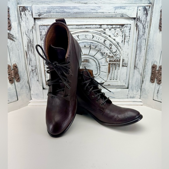 Frye Carson Lace Up Ankle Boots in Dark Brown 6.5 B, Frye Brown Booties - Picture 7 of 14